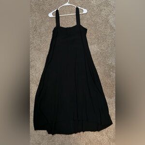 Elegant Black Maxi Dress